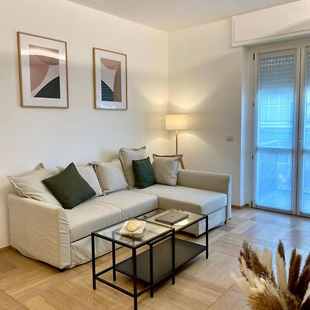 Faenza 18, A Cozy Apartment Milaan Buitenkant foto