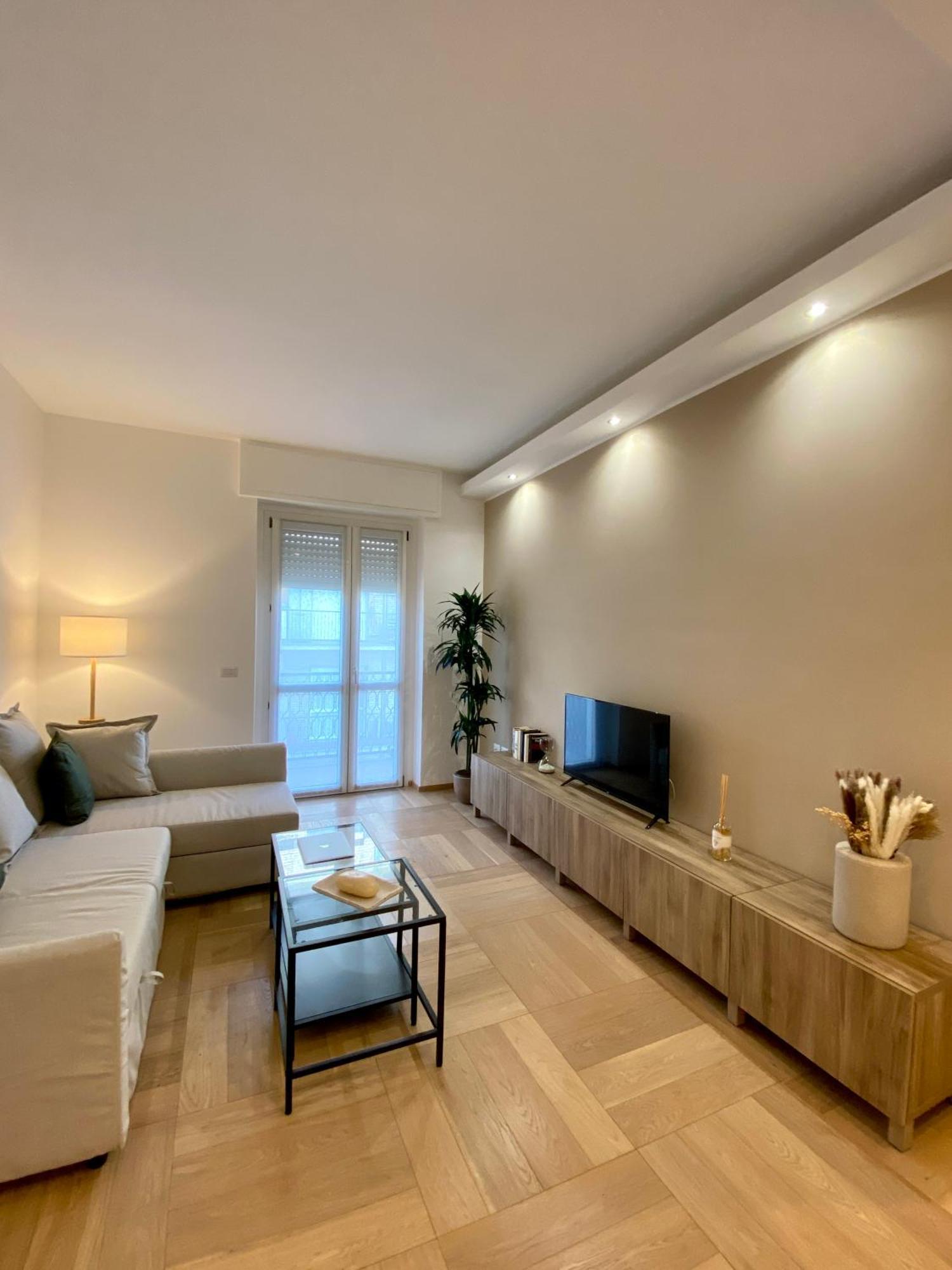 Faenza 18, A Cozy Apartment Milaan Buitenkant foto