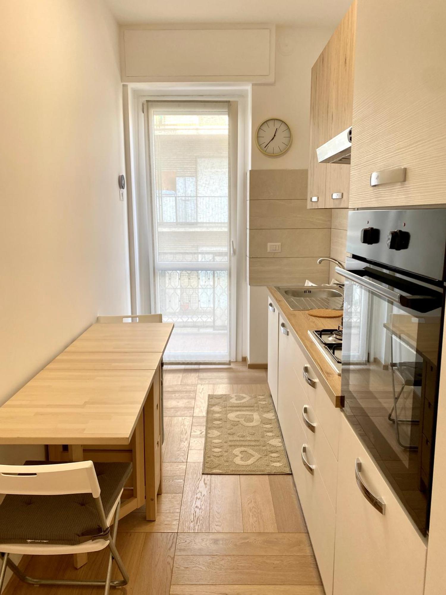 Faenza 18, A Cozy Apartment Milaan Buitenkant foto